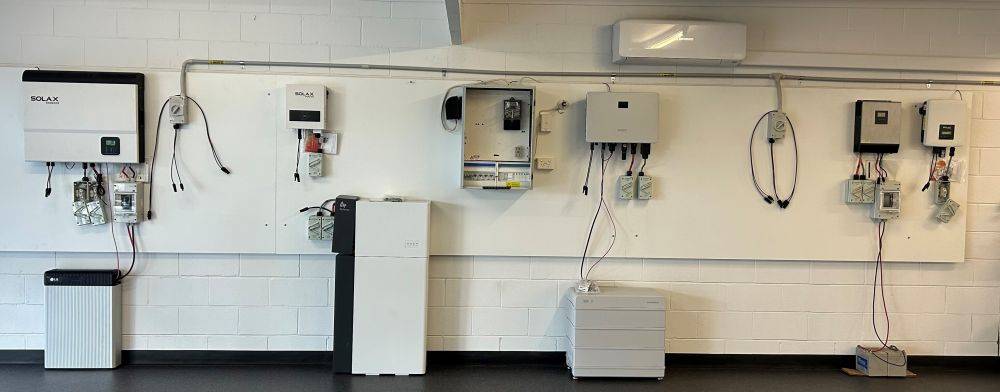 Stop Power Outages & Save More: Your Complete Guide to a Home Solar Battery System