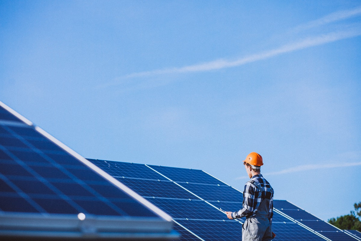 Guide to Solar Panel Installation Cost in 2024