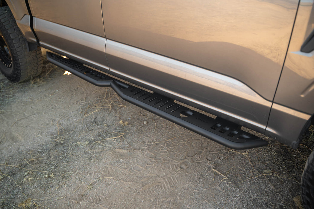 DV8 Offroad | 2015-2024 Ford F-150 Crew Cab OE Plus Side Steps