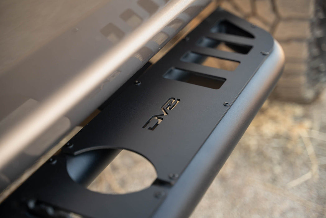 DV8 Offroad | 2015-2024 Ford F-150 Crew Cab OE Plus Side Steps