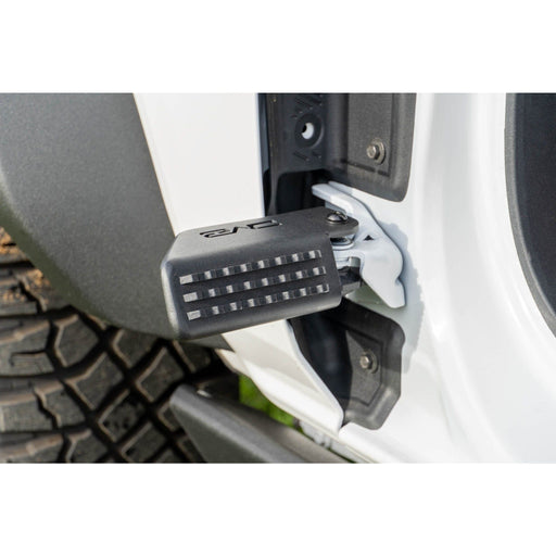 DV8 Offroad | Ford Bronco Foot Pegs
