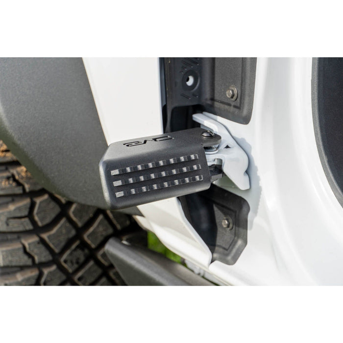 DV8 Offroad | Ford Bronco Foot Pegs