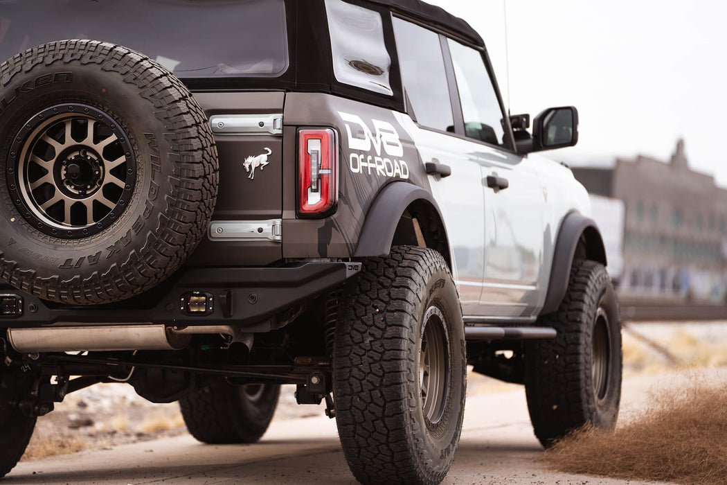 DV8 Offroad | Ford Bronco OE Plus Series Side Steps
