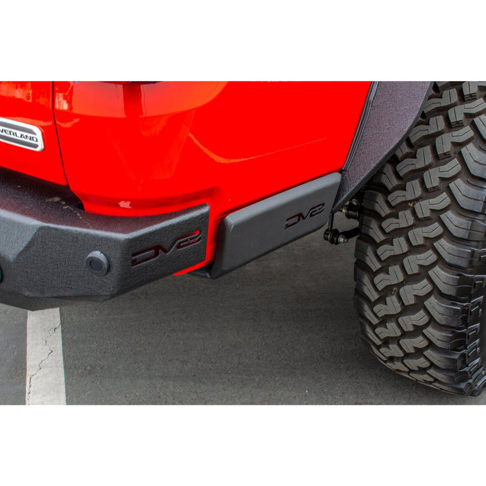 DV8 Offroad | Jeep Gladiator JT Bedside Rock Sliders