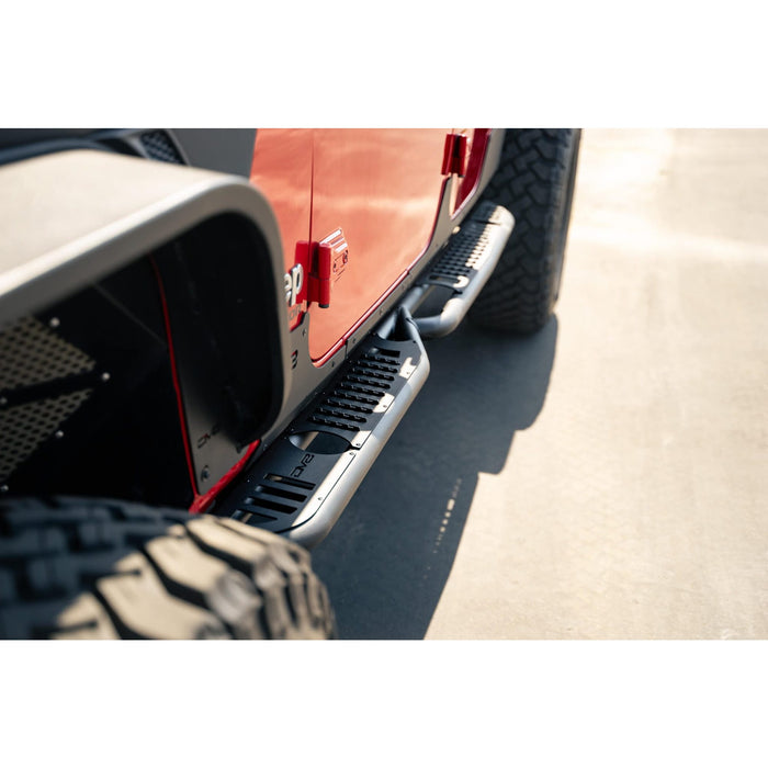 DV8 Offroad | Jeep Gladiator JT OE Plus Side Steps