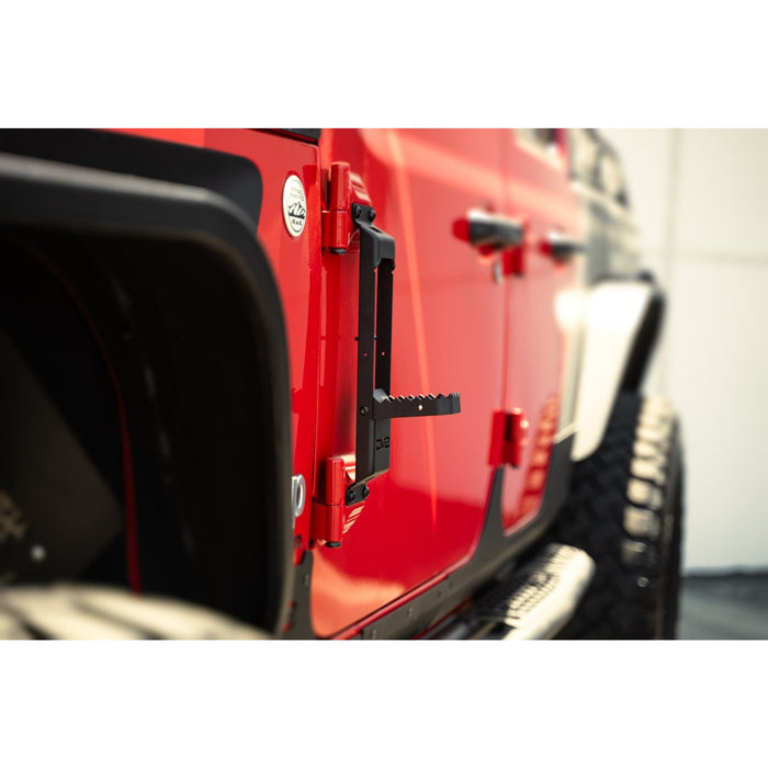 DV8 Offroad | Jeep Wrangler JK/JL & Gladiator JT Hinge Mounted Steps
