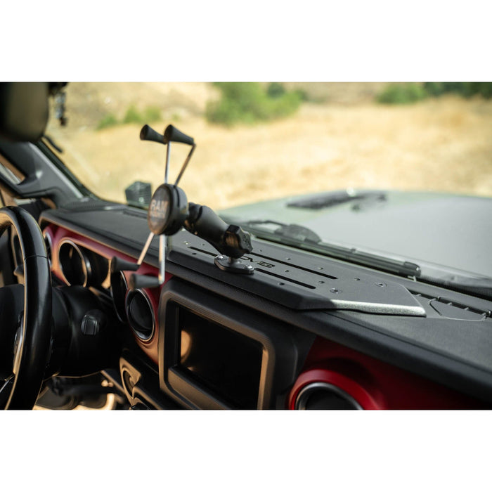 DV8 Offroad | Jeep Wrangler JL & Gladiator JT Device Dash Mount V2