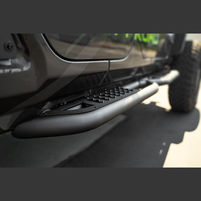 DV8 Offroad | Jeep Wrangler JL OE Plus 4-Door Side Steps