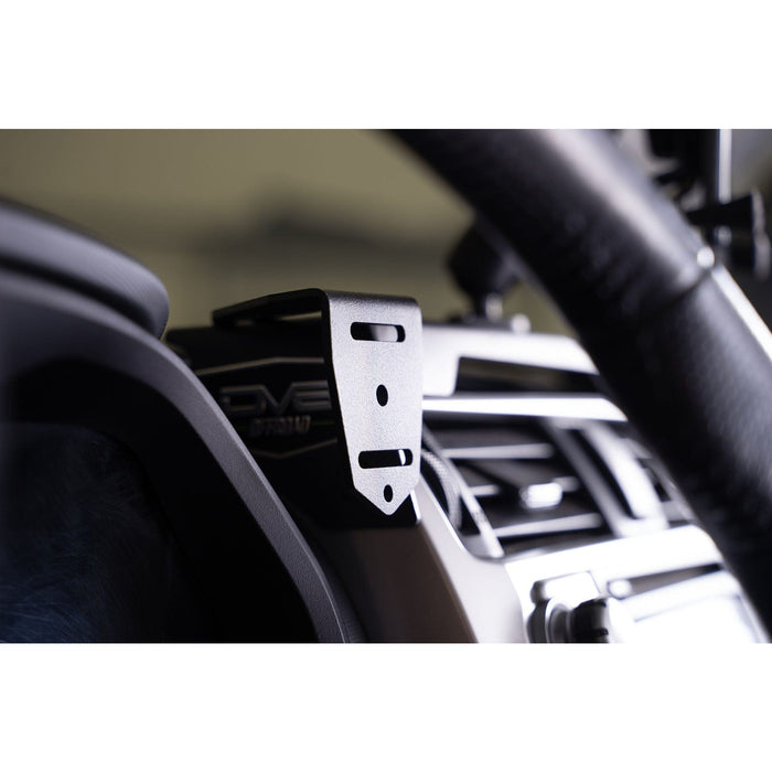 DV8 Offroad | Toyota 4Runner Digital Device Dash Mount