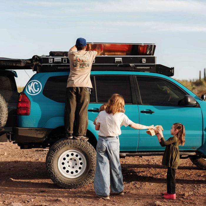 KC HiLiTES | Platform One™ Roof Rack with 360° Lighting - Lexus GX 470 2003-2009